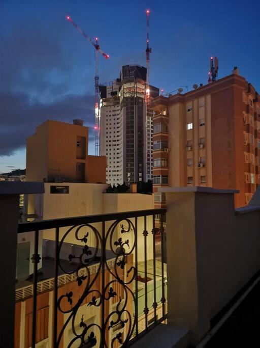 Lujoso Piso Centro Aparcamiento Privado, Terraza & Ac Daire Málaga Dış mekan fotoğraf