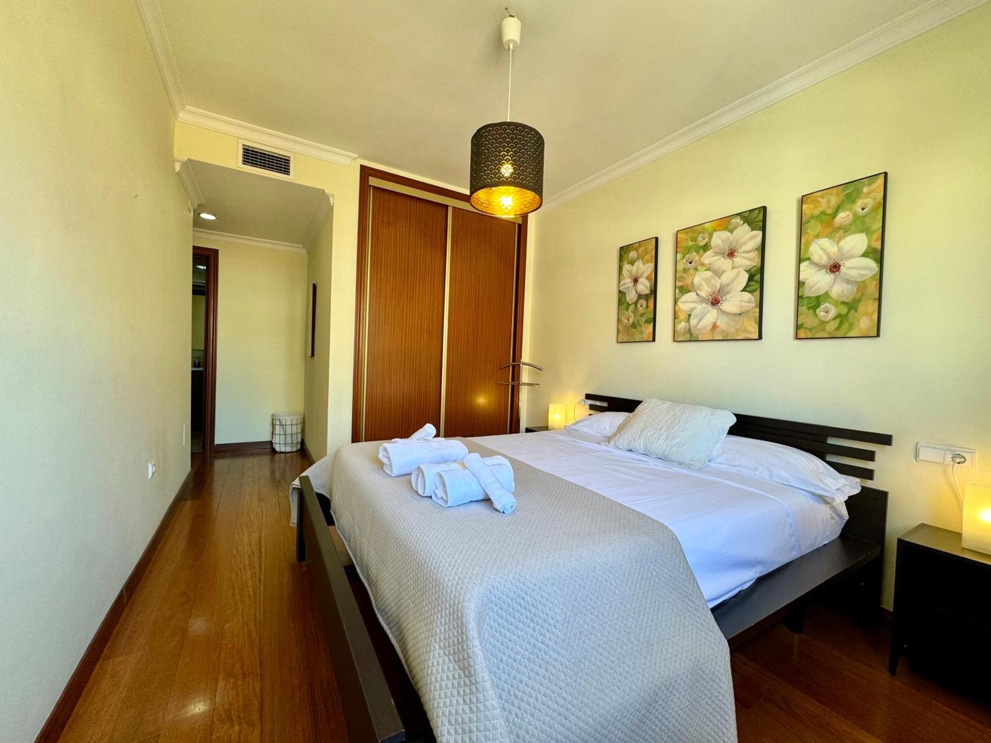 Lujoso Piso Centro Aparcamiento Privado, Terraza & Ac Daire Málaga Dış mekan fotoğraf