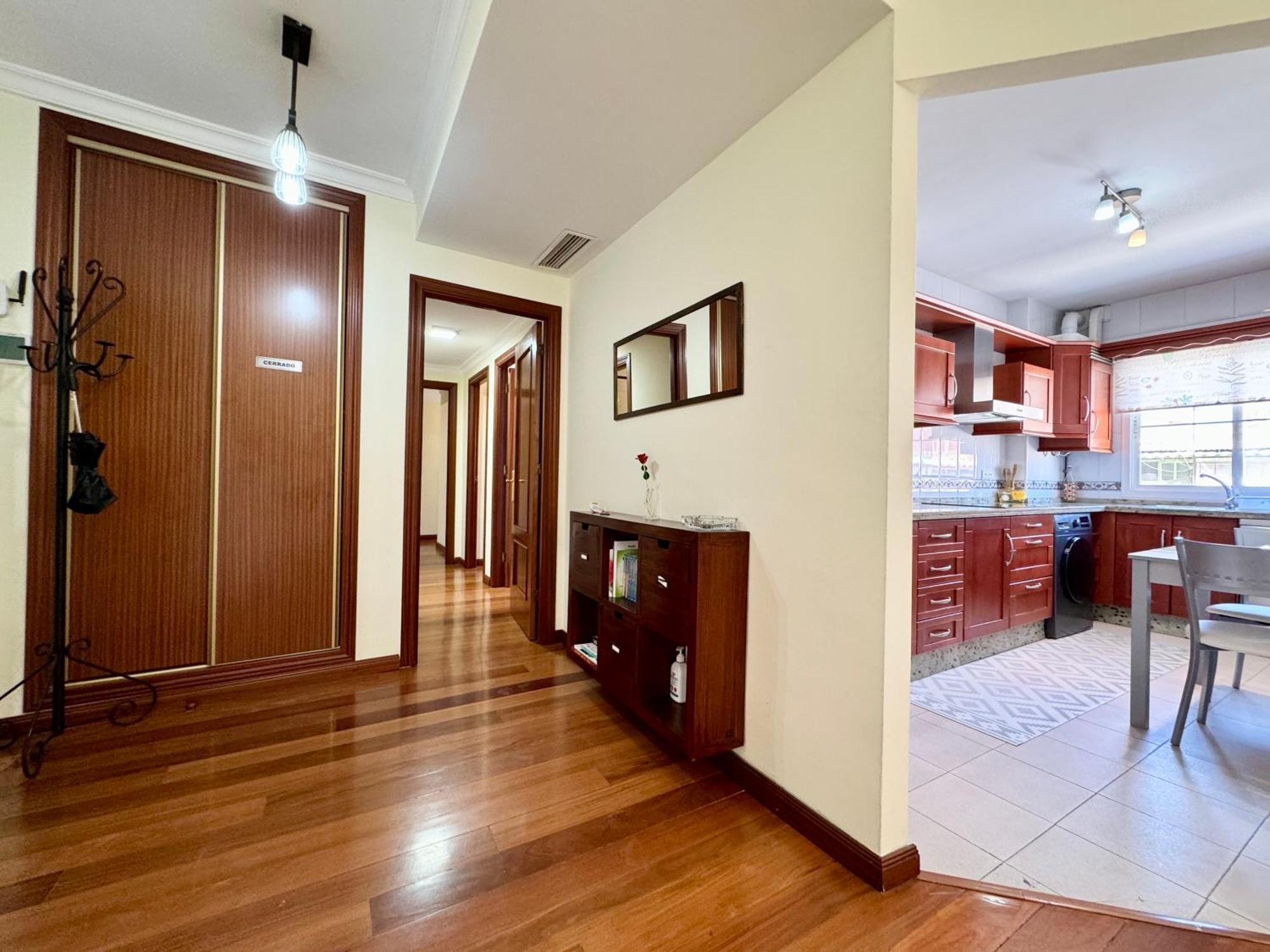 Lujoso Piso Centro Aparcamiento Privado, Terraza & Ac Daire Málaga Dış mekan fotoğraf
